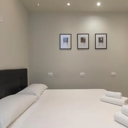 Xenia - Spacious Three-room In Moscova Area 公寓 米兰
