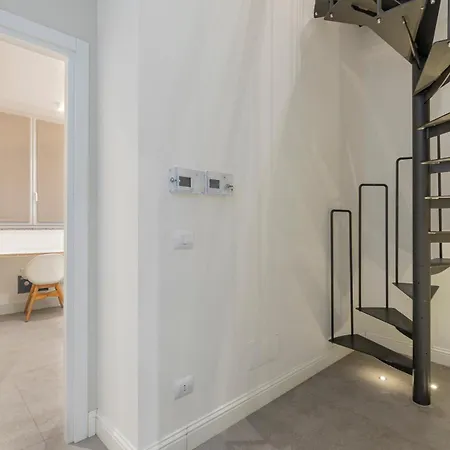 Xenia - Spacious Three-room In Moscova Area Apartamento *